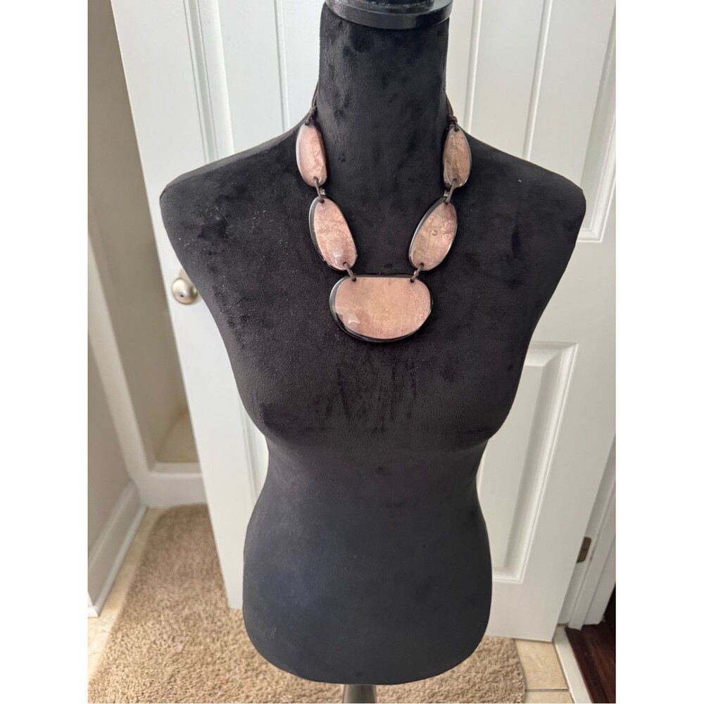 Source Unknown Pink Stone Link Necklace